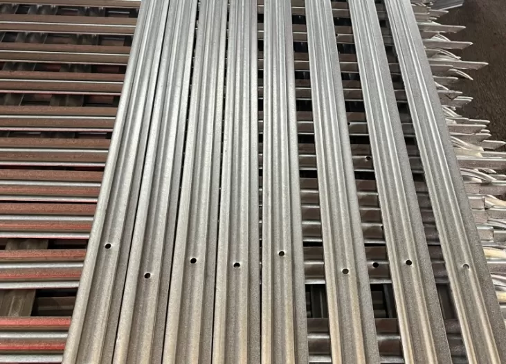 Galvanized Palisade Fence
