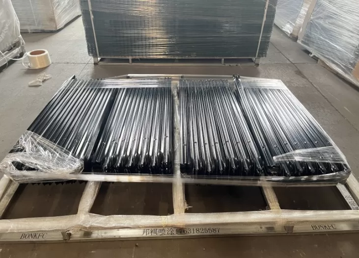 Galvanized Palisade Fence