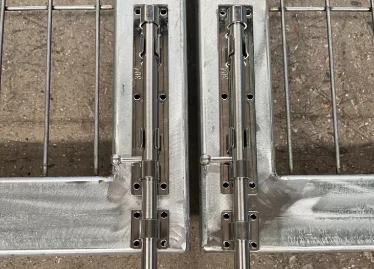Double Swing Gate