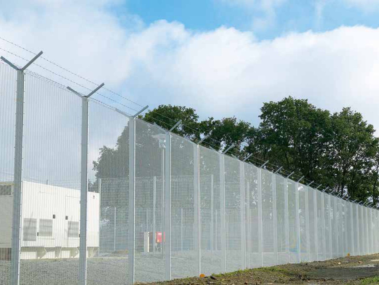 Airports and railway perimeters