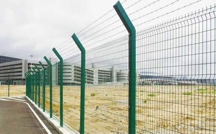 3D Mesh Fence vs Chain Link Fence: Which Is Better?