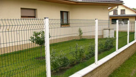 Global Security Fence Market Trends in 2025