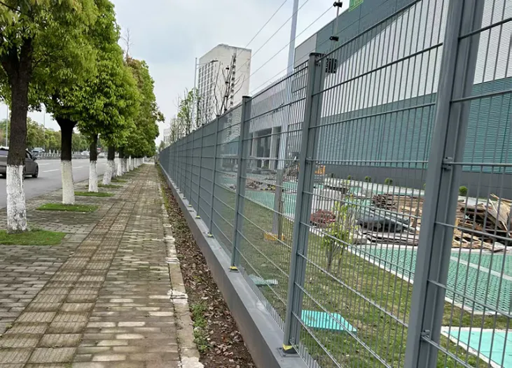 Double Wire Fence with Aluminum Alloy Post