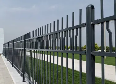 Steel Fence with Aluminum Alloy Post