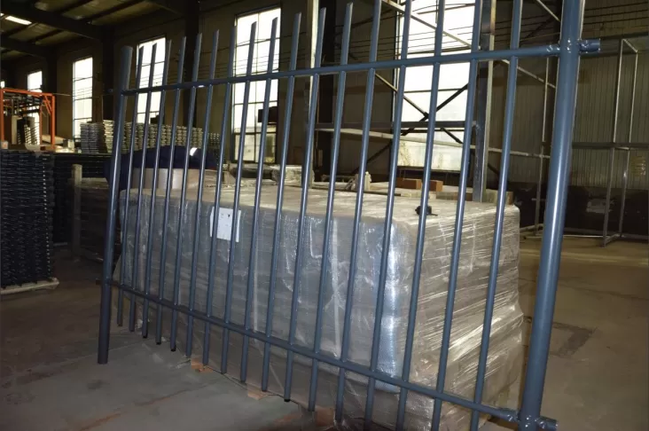 Newest Pipe Fence