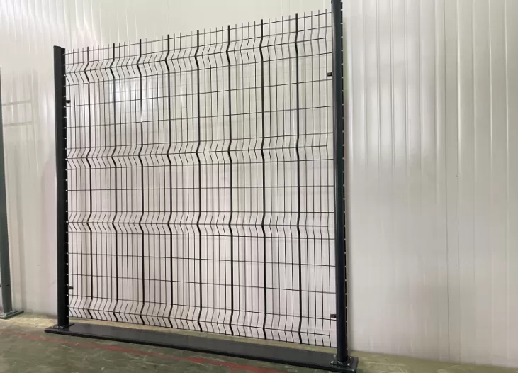 3D reinforced mesh fence