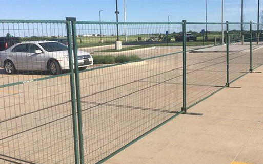 Canada temporary fence for parking lots