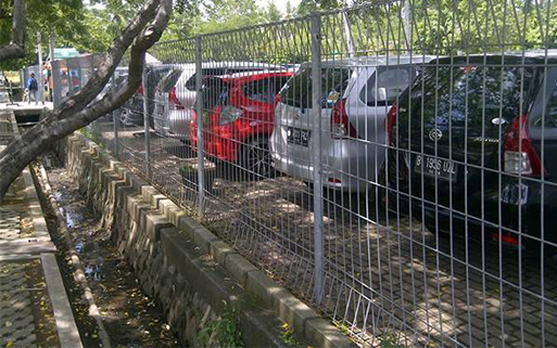 BRC fence for parking lots.