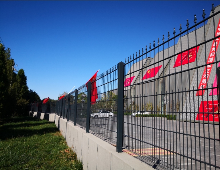 Commercial and Industrial Fences