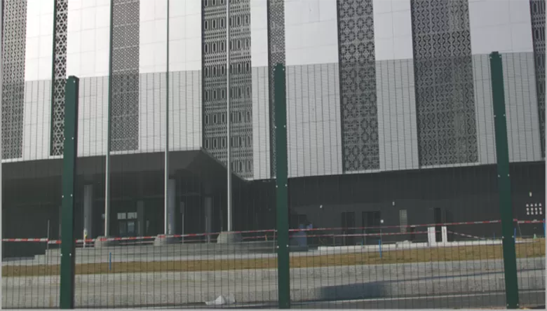 Hong Kong-Zhuhai-Macao Bridge Macao Port Project