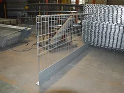Supplying 1200 Sets of Edge Protection Fences to a U.S. Company