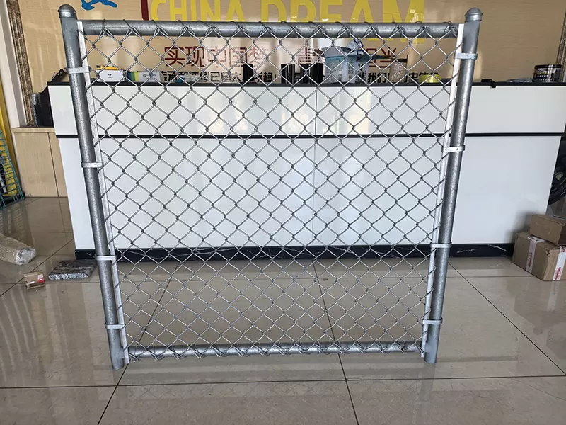 Features of Chain Link Fence