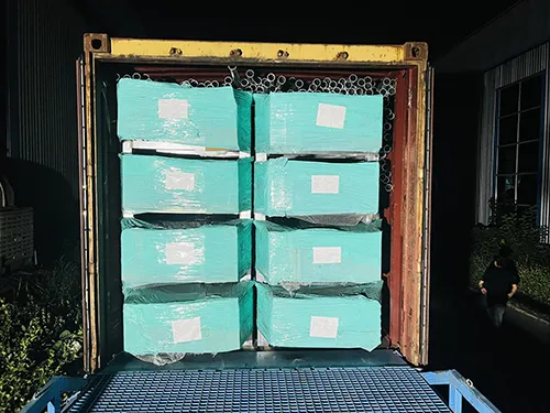 Supply 20000m chain link fence for Middle East desert areas